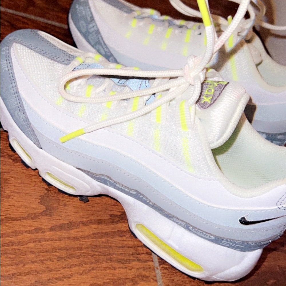 2021
Air Max 95 'Logos Pack - White Neon'